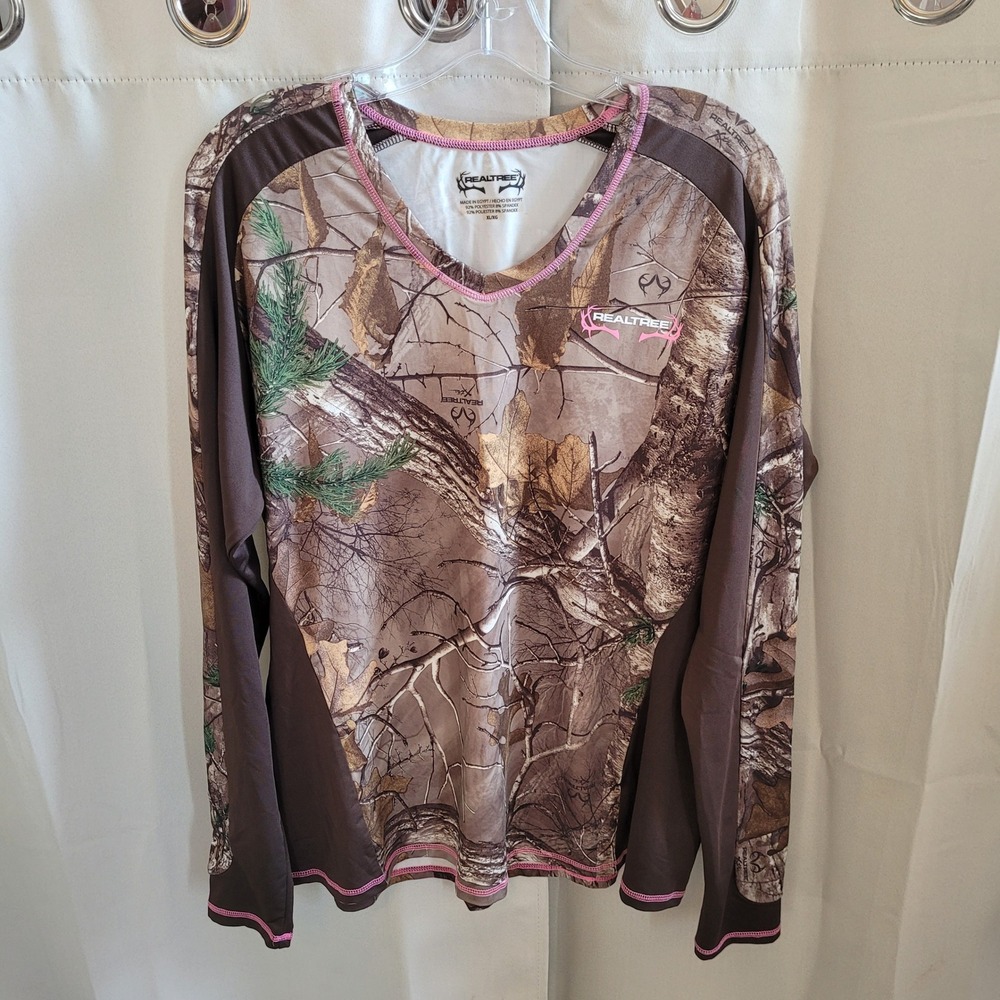 Realtree Womens Shirt XL Camouflage Hunting Country Gorpcore Outdoors 21609